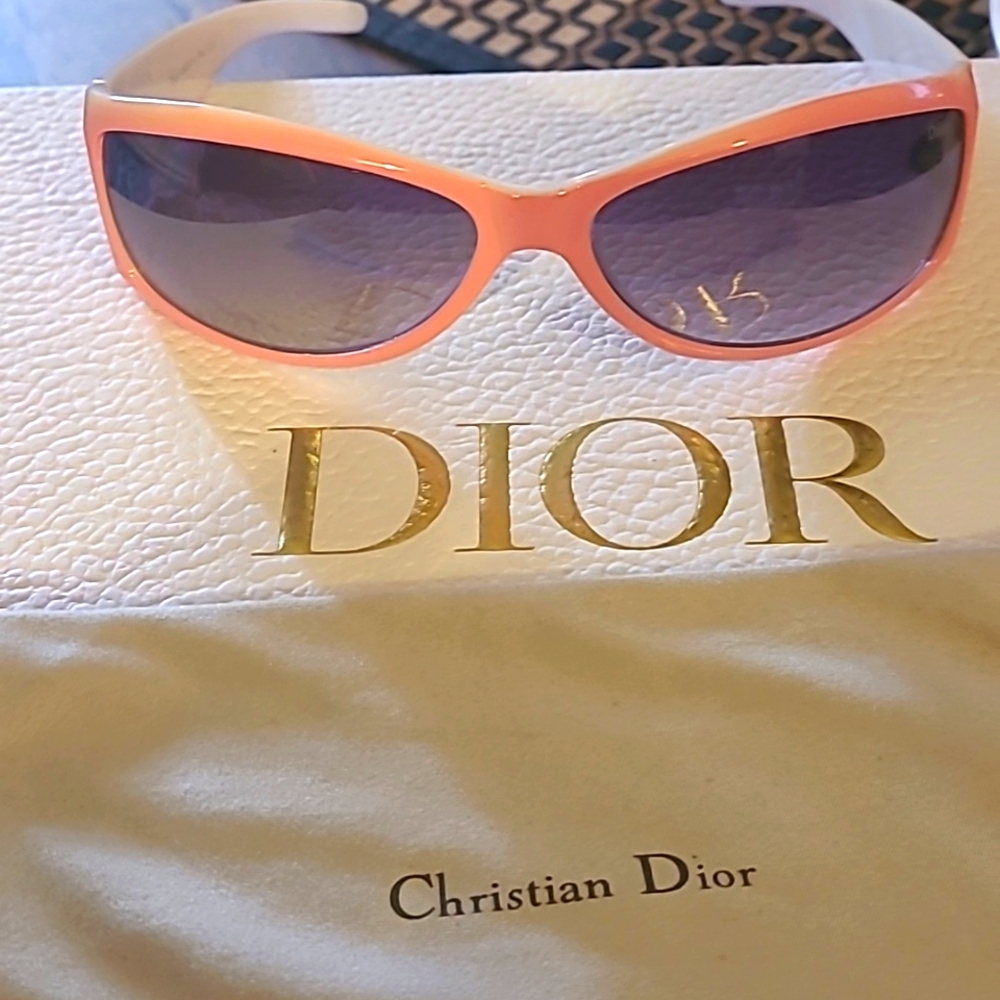 Vintage  DIOR 2 Pink Sunglasses Y2K Barbie 2000s